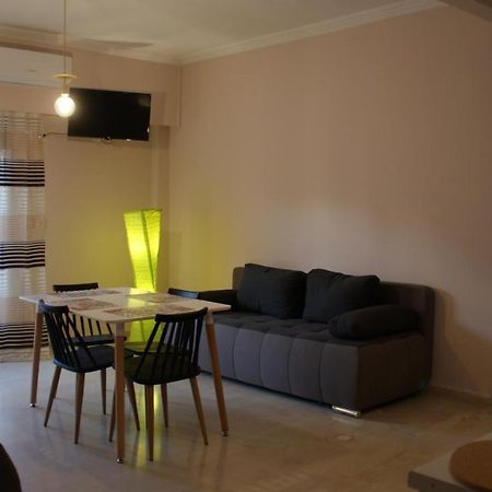 The Victoria Square Apartments Athens Exterior photo